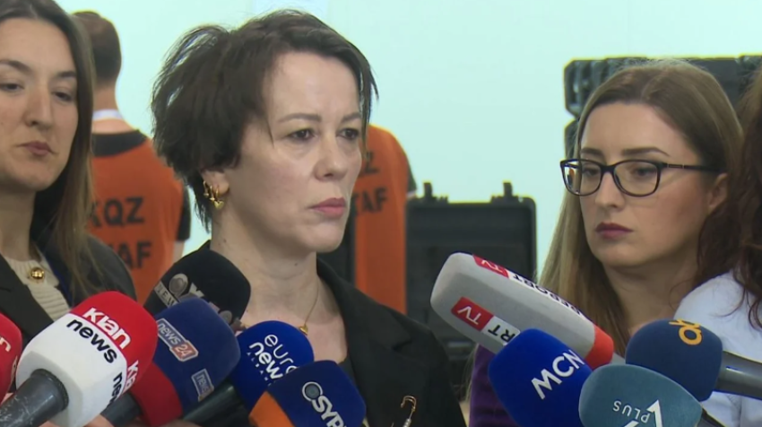Identifikim biometrik KQZ (Komisioni Qendror i Zgjedhjeve) Testim pajisjesh Qendra votimi Zgjedhje parlamentare Identifikim votuesish Operatorë Votim elektronik Numërim elektronik Tiranë Vorë