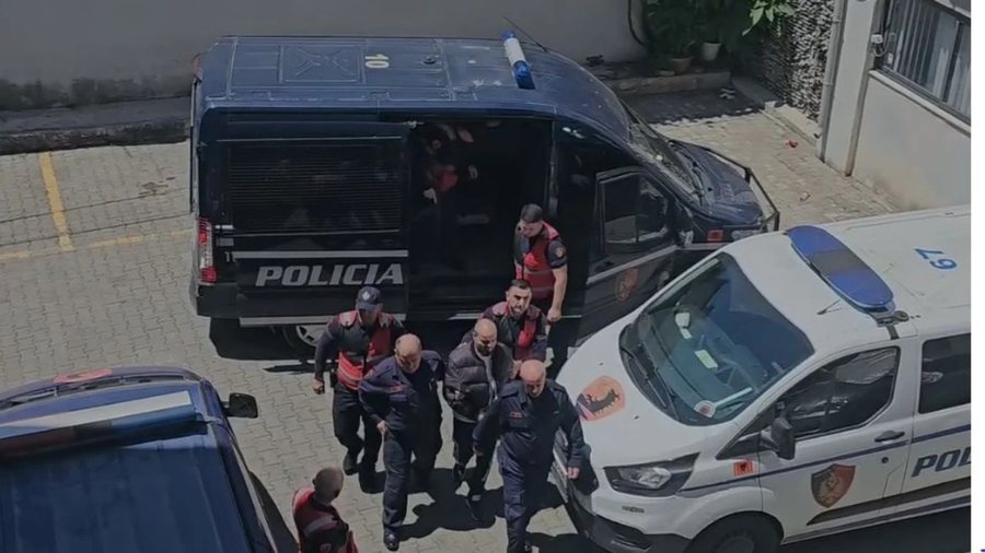 Xhevdet Plaku Arrestim Gjiri i Lalëzit Flobens Meçja Voltan Xhani Jugert Xhani Gjykata e Durrësit Burg Trafik droge Vrasje Krim i organizuar SPAK Kërkim ndërkombëtar