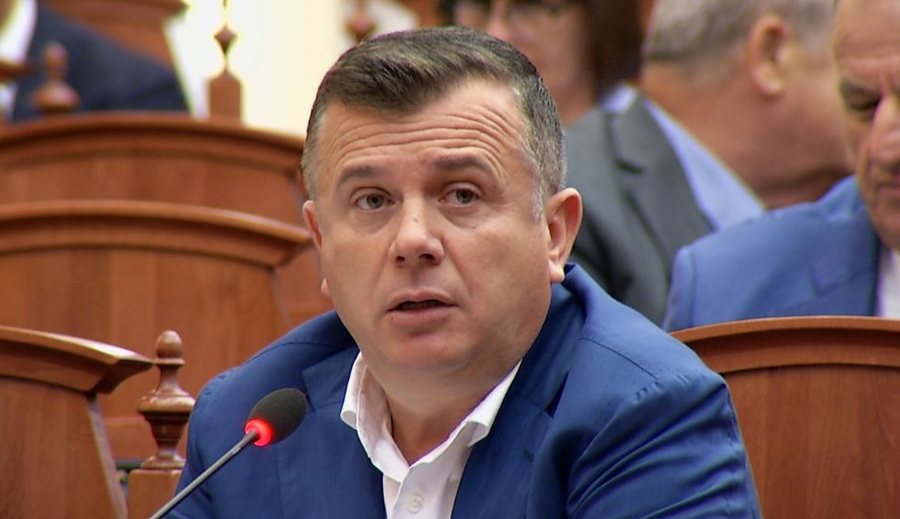 Taulant Balla Reforma Zgjedhore Opozita Komiteti Parlamentar i Stabilizim-Asociimit Bashkimi Evropian Vota e Emigrantëve Kodi Zgjedhor Parlamenti Evropian Depolitizimi i Komisioneve Zgjedhore Konsensus Rinumërim