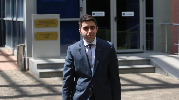 GJKKO Pezullim Jonaid Myzyri Kreu i Prokurimeve Publike Tender 2.2 milionë Euro Të pandehur Zyrtarë të Prokurimeve Publike Kompanitë e ndërtimit SPAK Korrupsion