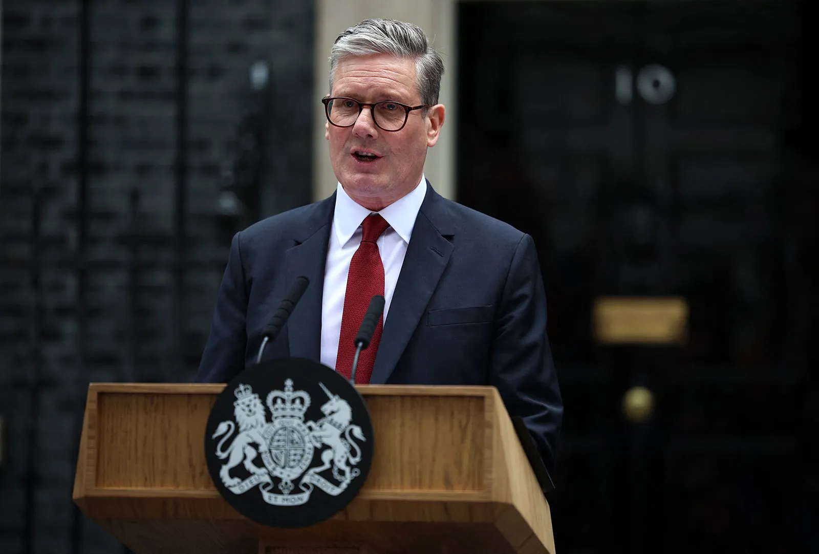 Keir Starmer, Donald Trump, Iran, Mbretëria e Bashkuar, SHBA, përshkallëzim, zgjidhje diplomatike, konflikt, David Lammy, Marco Rubio, Lindja e Mesme, bisedime.