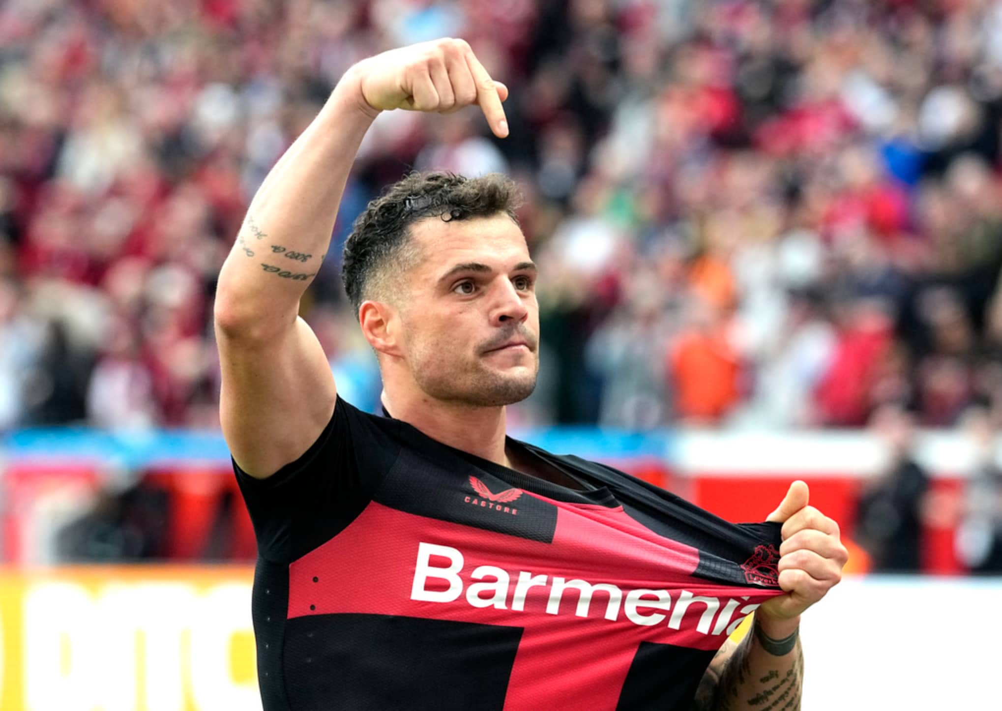 Milan Granit Xhaka Bayer Leverkusen Merkato futbolli Transferim lojtarësh Seria A Bundesliga Luka Modric Tijjani Reijnders Kontratë futbolli