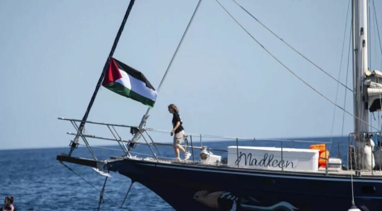 Izrael Gaza Bllokada Detare Anije Aktivistësh Madleen (Emri i anijes) Greta Thunberg Liam Cunningham Rima Hassan Hamas Ndihmë Humanitare Forcat Mbrojtëse Izraelite (IDF) Krizë Humanitare Koalicioni i Flotiljes së Lirisë Rafah