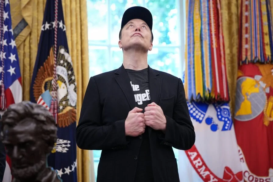 Elon Musk, Donald Trump, Tesla, X (Twitter), projektligj taksash, automjete elektrike, subvencione, zgjedhje, Pensilvani, mosmirënjohje.